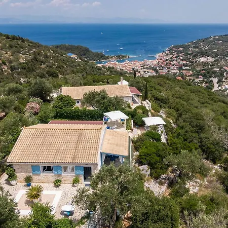 Alexandros - Paxos * Gaios