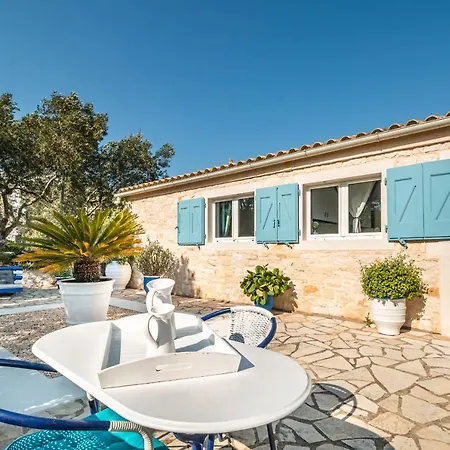 Vilă Alexandros - Paxos *